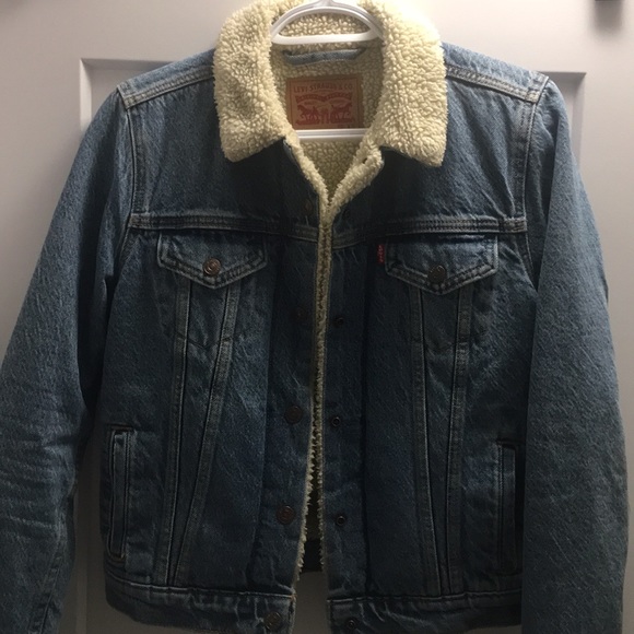 Levis Original Sherpa Trucker Jacket - Picture 1 of 3